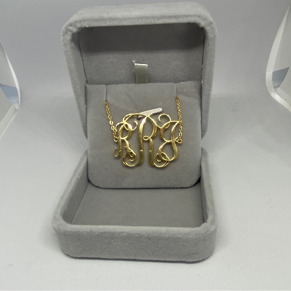“rRj” monogram gold metal bracelet